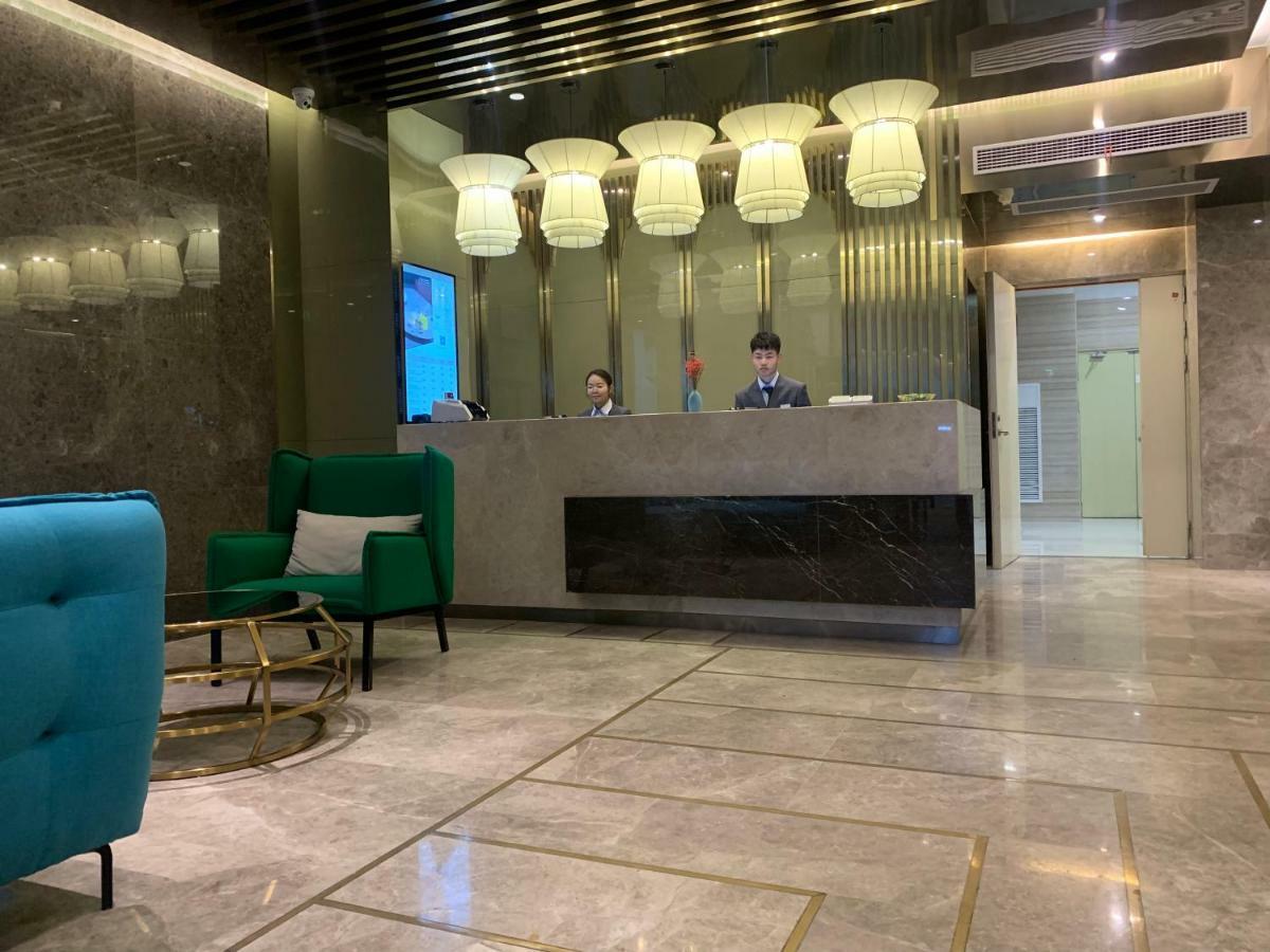 Metropolo Jinjiang Wuhan Optics Valley Science And Technology Exhibition Center Exterior foto